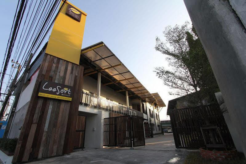 Leesort @ Onnuch Bangkok Exterior foto
